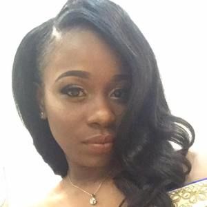 Meet your Posher, Cortney